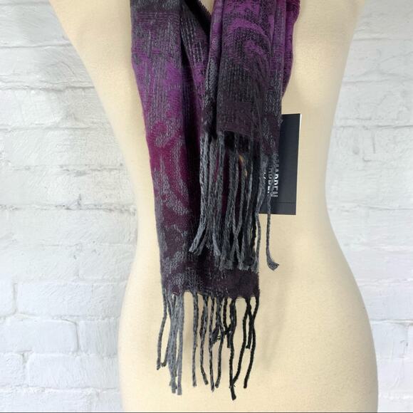 Steve Madden Purple Ombré Paisley Muffler Scarf OS - Picture 4 of 6